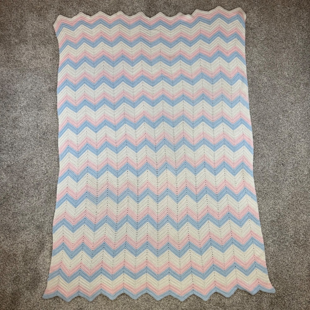 Handmade Vintage Crochet Blanket Pink Blue Cream Chevron Ripple Scallop Edge